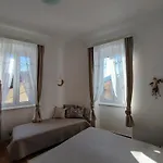 Lägenhet Riva 2 *